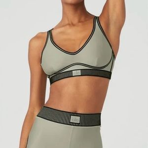 ❌SOLD❌ Alo Airlift Line Up Bra- Limestone